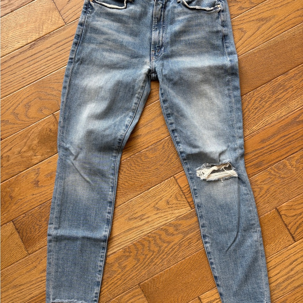 MOTHER The Stunner Ankle Step Fray Jeans